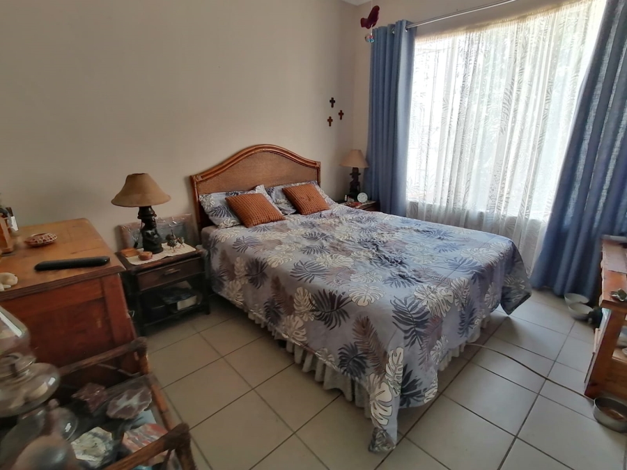 3 Bedroom Property for Sale in Geelhoutpark North West
